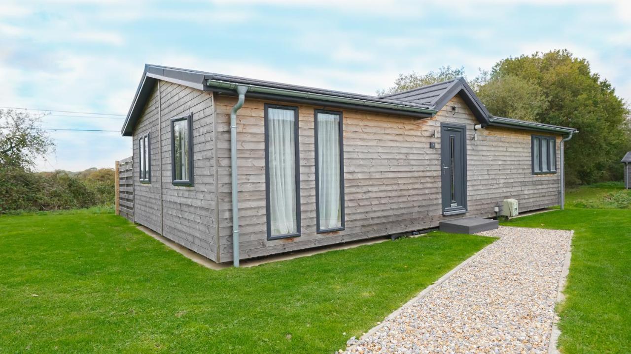 Hotel Warrenwood Country Park Polegate Exterior foto